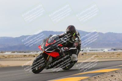 media/Dec-17-2022-SoCal Trackdays (Sat) [[224abd9271]]/Turn 9 Inside (1pm)/